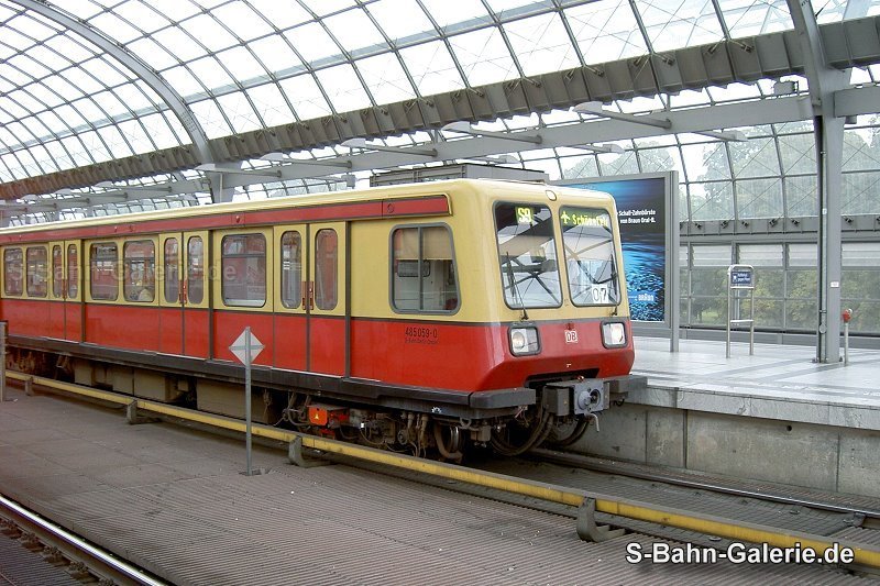 485 059 am 27.09.2005 in Berlin-Spandau - S-Bahn-Galerie.de 485 059 am 27.09.2005 in Berlin-Spandau - S-Bahn-Galerie.de