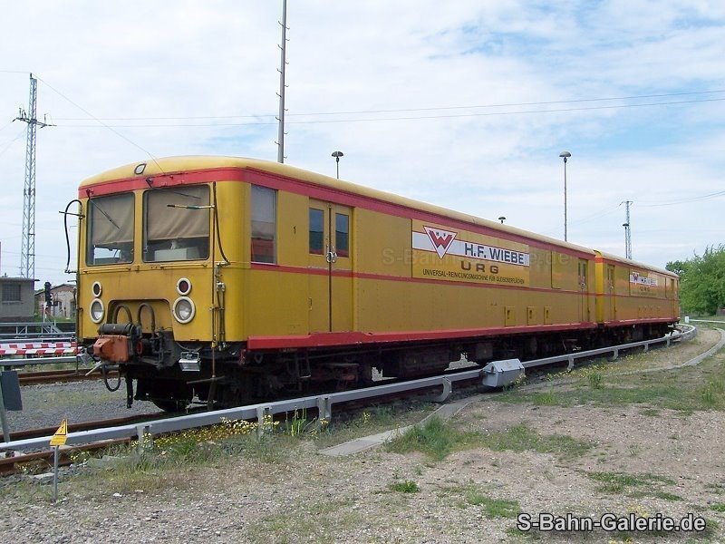 Reinigungszug (Staubsaugerzug) URG am 21.05.2005 in Erkner - S-Bahn-Galerie.de Reinigungszug (Staubsaugerzug) URG am 21.05.2005 in Erkner - S-Bahn-Galerie.de
